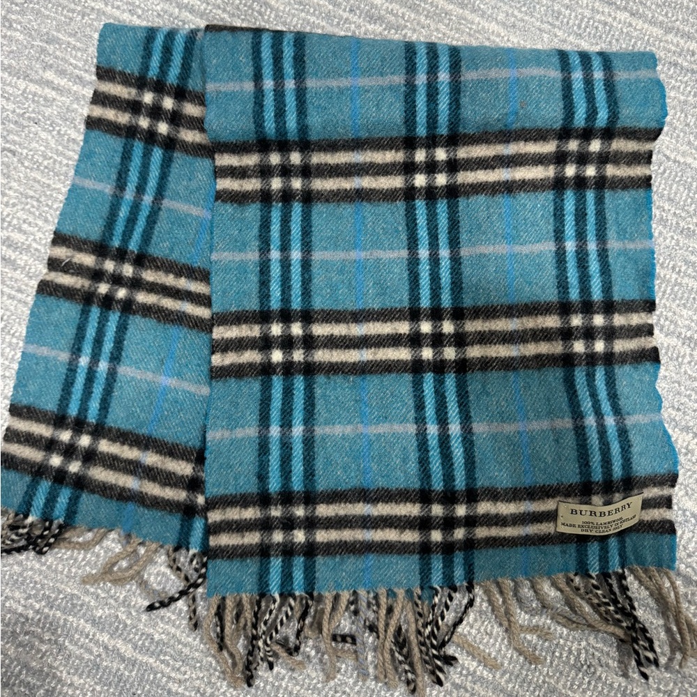 Burberry 100% Lambswool Authentic Blue Plaid Scarf